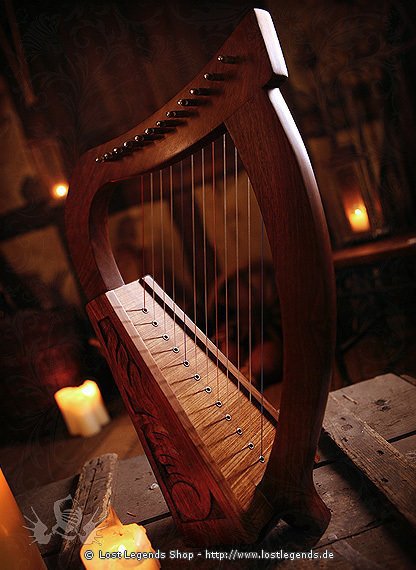 Small Bards Harp twelve strings