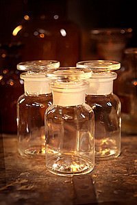 Apothekerflasche mit Schliffglasdeckel, 100 ml