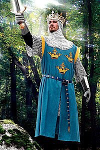 Blauer Wappenrock mit Kronen