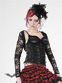 Gothic Bolero aus schwarzer Spitze