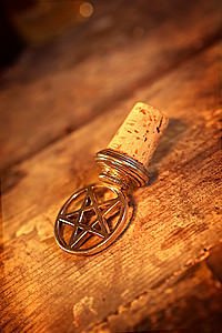 Korken mit Pentagramm 