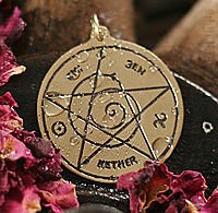 Magische Amulette ↪ im Esoterik Shop