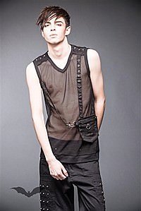 Netztop mit Bondages und Tasche