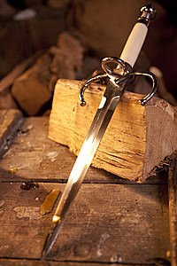 Daggers & Knives ↪ im Medieval Shop