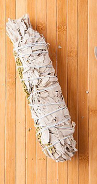 Wacholder und wei�er Salbei  Kr�uterb�ndel Smudges